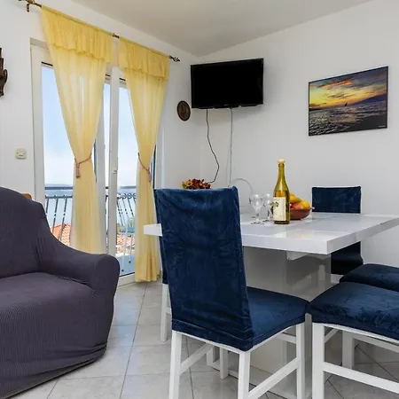 Апартаменты 2805b