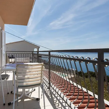 2805b Διαμέρισμα *