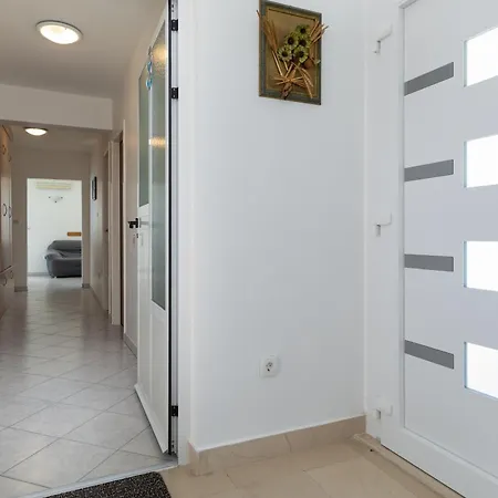 2805b Appartement Mimice